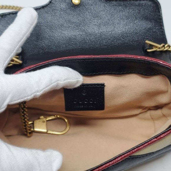 Gucci Super Mini Bicolor Marmont Crossbody Bag - Picture 9 of 12